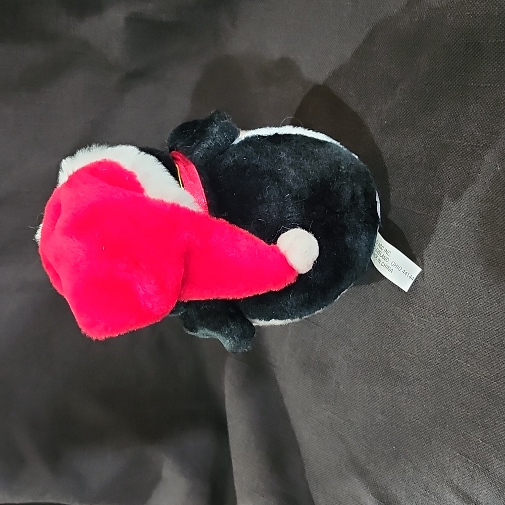1994 Vintage Opus the Penguin Christmas Plush - Picture 3 of 3